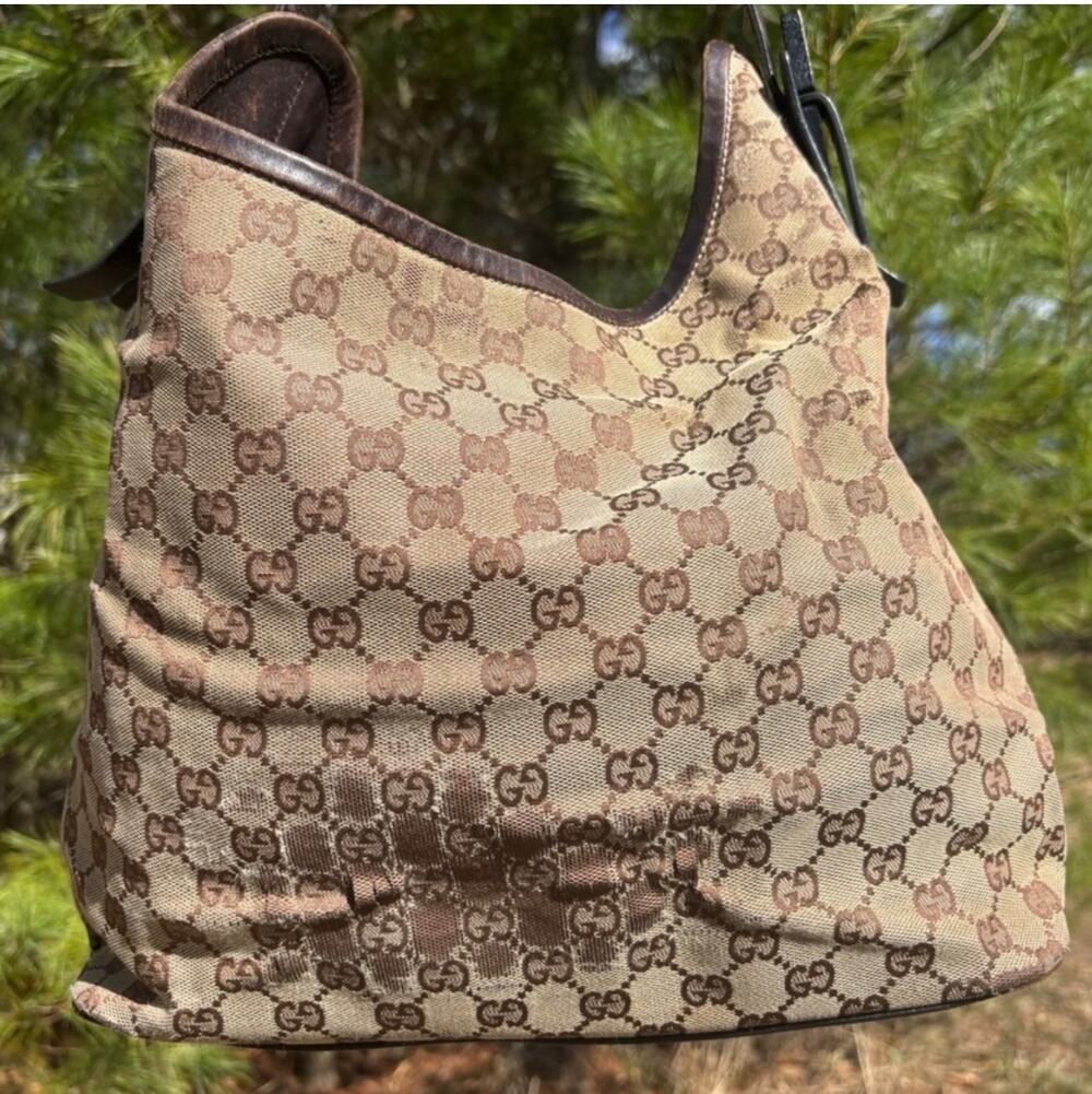 Gucci Vintage Brown GG Monogram Canvas Hobo Shoulder Bag Y2K Tom Ford Era